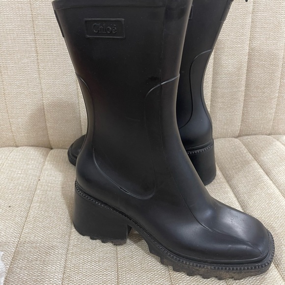 Chloe Betty Rain Boots - Picture 2 of 3
